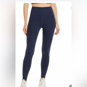 Girlfriend Collective Women's Midnight Compressive High-Rise Legging Sz M- NWOT
